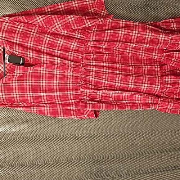 🎉HPx5🎉 Torrid Pink Plaid Dress - Picture 4 of 6